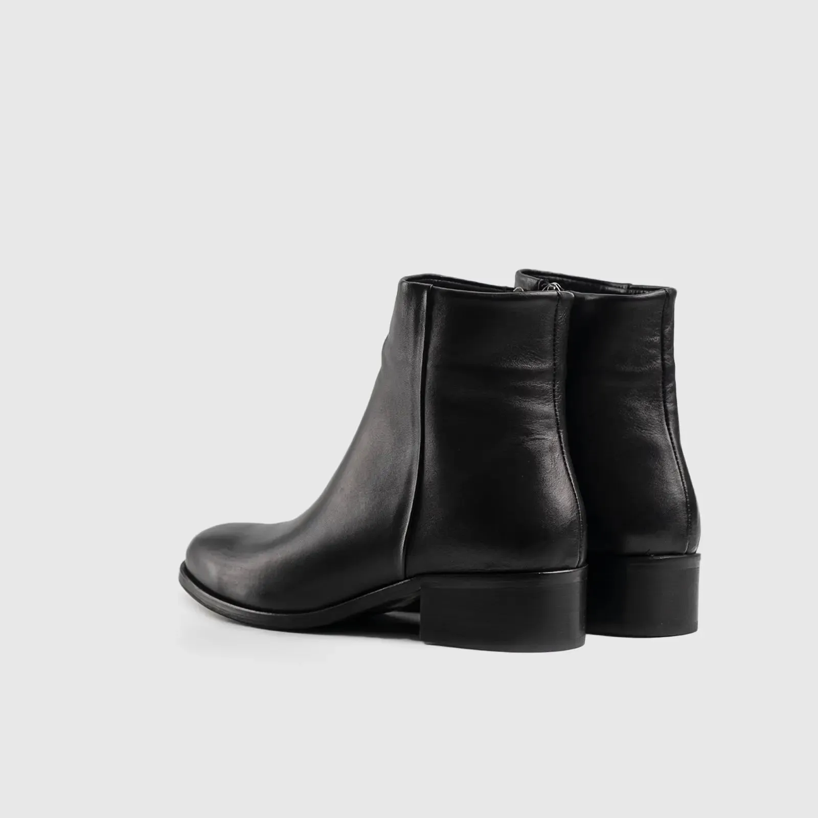 Leather Ankle Boots 4068